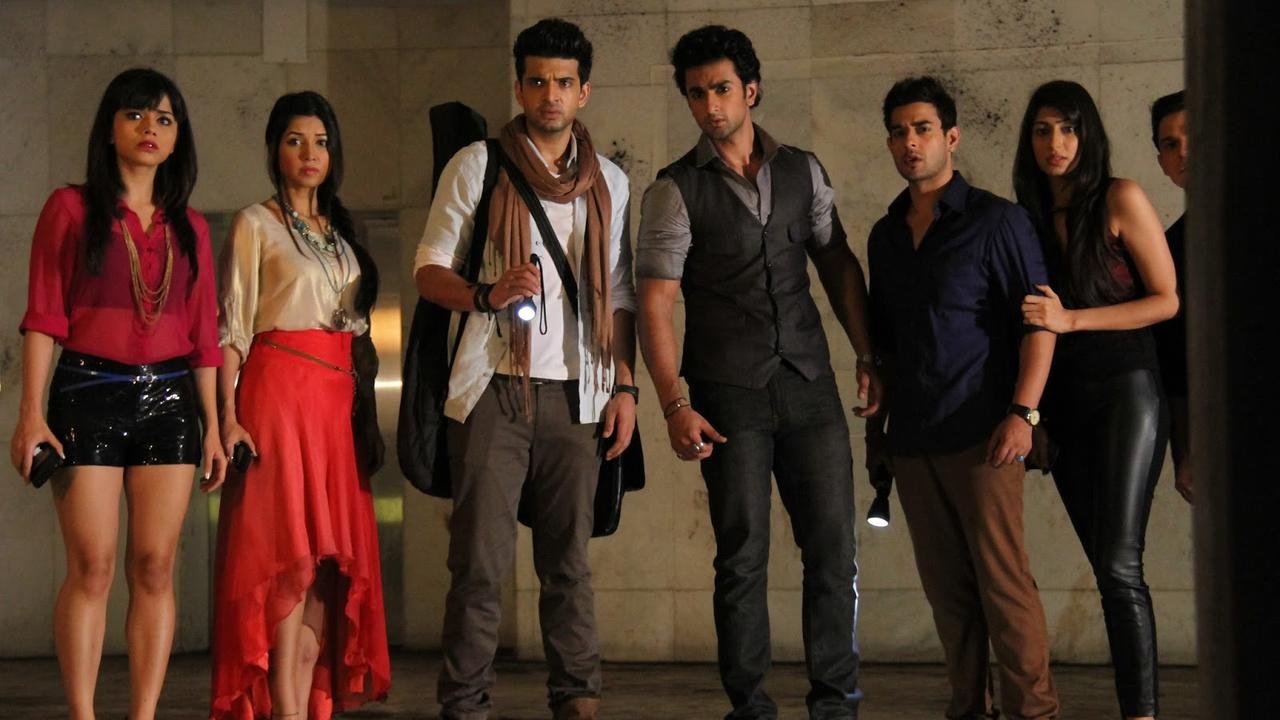 Top 10 Bollywood Horror Movies बॉलीवुड की 10 डरावनी फिल्में