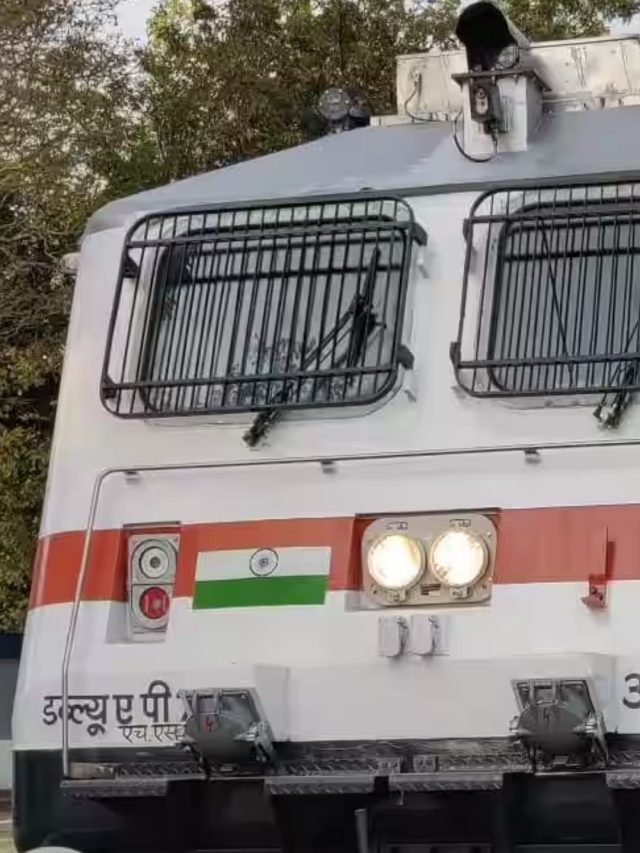 भारतीय रेलवे के 10 उच्च शक्ति वाले लोकोमोटिव | Indian Railway High Power Locomotives